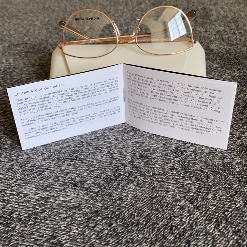 Michael Kors eyeglass frames - Picture 9 of 9